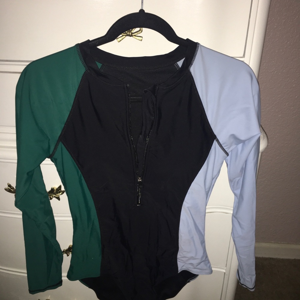 Colorblock Long-Sleeve Women's One-Piece Swimsuit in Black, Green & Light Blue